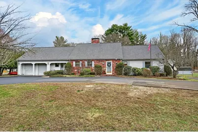 38 Oakland St, Medway, MA 02053 - Photo 1