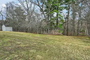 38 Oakland St, Medway, MA 02053 - Photo 3