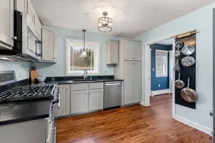 55 Brookfield Rd, Brimfield, MA 01010 - Photo 9