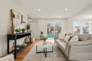 24 Lowell St, Wilmington, MA 01887 - Photo 3