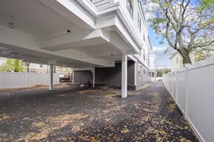 1 Cedar St, Cambridge, MA 02140 - Photo 19