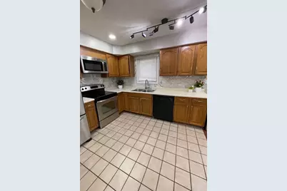 200 Lambert Terrace #41, Chicopee, MA 00120 - Photo 7