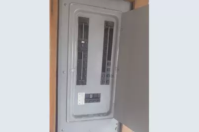 46 Gile St, Haverhill, MA 01830 - Photo 11