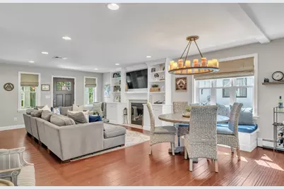 58 Madison Rd, Waltham, MA 02453 - Photo 9