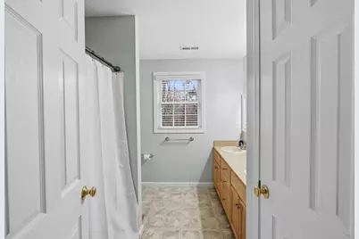 380 Richardson Road, Dracut, MA 01826 - Photo 17