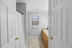 380 Richardson Rd, Dracut, MA 01826 - Photo 17