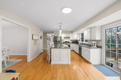 380 Richardson Road, Dracut, MA 01826 - Photo 5