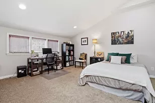 894 Main St, Wakefield, MA 01880 - Photo 21