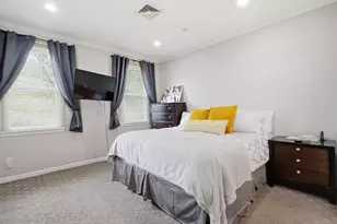 894 Main St, Wakefield, MA 01880 - Photo 17