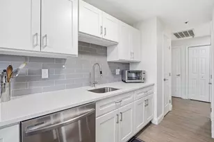 38 Dunham Rd, Beverly, MA 01915 - Photo 5