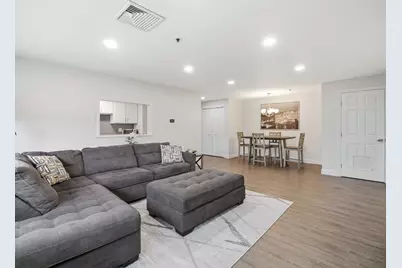 38 Dunham Rd #310, Beverly, MA 01915 - Photo 11