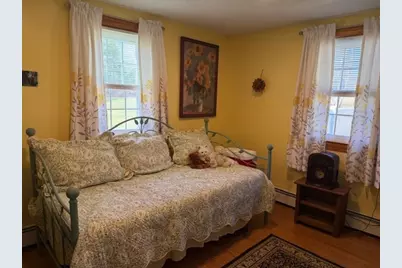 106 Seymour St, Berkley, MA 02779 - Photo 27