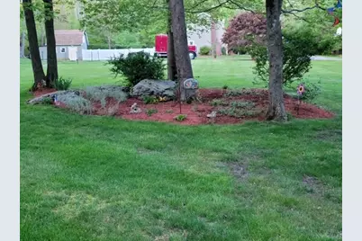 106 Seymour St, Berkley, MA 02779 - Photo 37