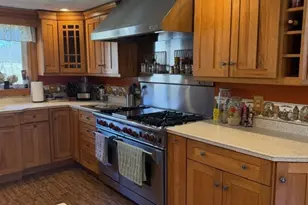 106 Seymour St, Berkley, MA 02779 - Photo 7