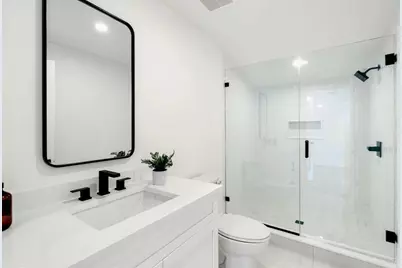 71 Cloverdale Rd, Newton, MA 02461 - Photo 17