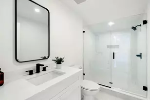 71 Cloverdale Rd, Newton, MA 02461 - Photo 17