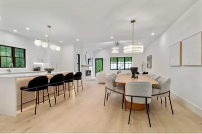 71 Cloverdale Rd, Newton, MA 02461 - Photo 5