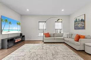 14 Elmrock Dr, Grafton, MA 01536 - Photo 5