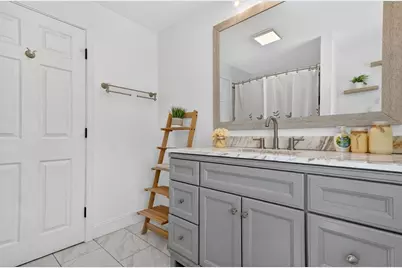 17 Elizia Circle, Lowell, MA 01854 - Photo 19