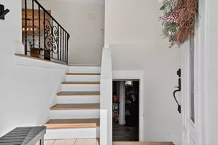 17 Elizia Cir, Lowell, MA 01854 - Photo 5