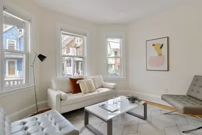 22 Edge Hill St, Boston, MA 02130 - Photo 9