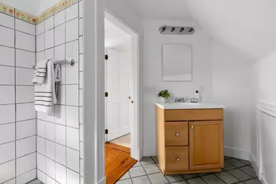 22 Edge Hill St, Boston, MA 02130 - Photo 19