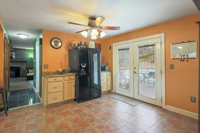 186 Elm St., Leominster, MA 01453 - Photo 7