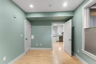 542 Dorchester Ave, Boston, MA 02127 - Photo 17