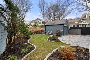 49 Sargent St, Cambridge, MA 02140 - Photo 29