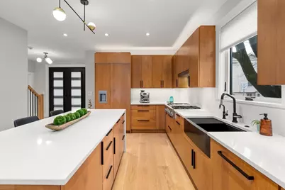 49 Sargent Street, Cambridge, MA 02140 - Photo 5