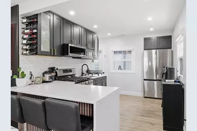 63 Jasper St, Saugus, MA 01906 - Photo 3