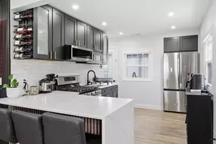 63 Jasper St, Saugus, MA 01906 - Photo 3