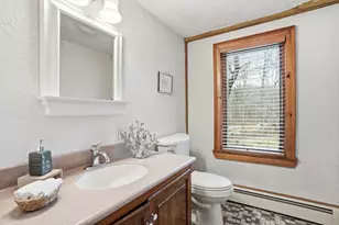 118 Pleasant St, Norwell, MA 02061 - Photo 17