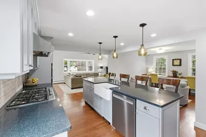 32 Snyder Rd, Medfield, MA 02052 - Photo 7