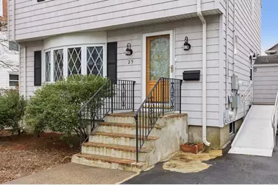 25 Webster St, Quincy, MA 02171 - Photo 3