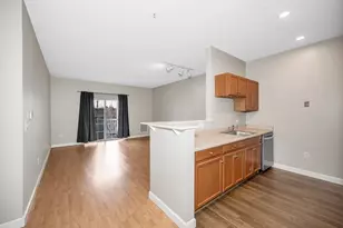 21 Hampshire Rd, Methuen, MA 01844 - Photo 5