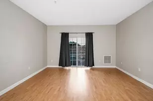 21 Hampshire Rd, Methuen, MA 01844 - Photo 11