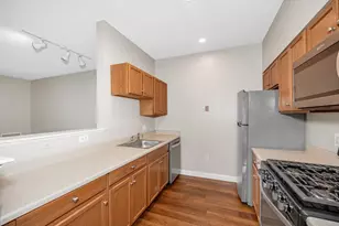 21 Hampshire Rd, Methuen, MA 01844 - Photo 7