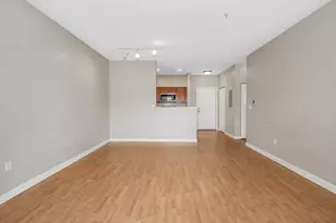 21 Hampshire Rd, Methuen, MA 01844 - Photo 13
