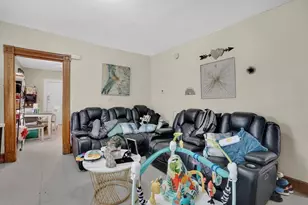 1584 Dwight St, Springfield, MA 01107 - Photo 25