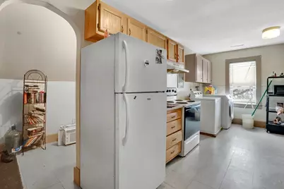 1584 Dwight St, Springfield, MA 01107 - Photo 31