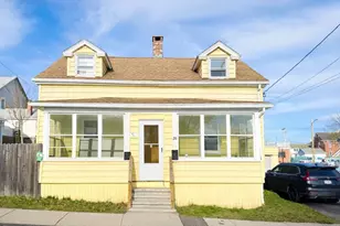 26 Wintworth St, Chicopee, MA 01013 - Photo 1