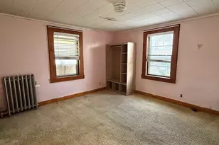 26 Wintworth St, Chicopee, MA 01013 - Photo 13