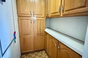 26 Wintworth St, Chicopee, MA 01013 - Photo 21