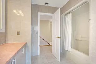 12 Parkway Dr, Saugus, MA 01906 - Photo 21
