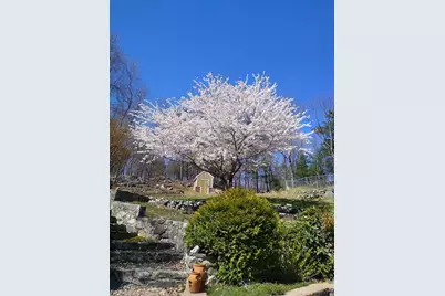 12 Parkway Dr, Saugus, MA 01906 - Photo 37