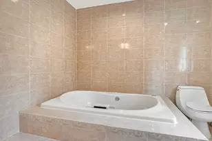 12 Parkway Dr, Saugus, MA 01906 - Photo 17