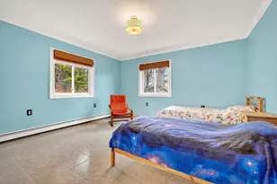 12 Parkway Dr, Saugus, MA 01906 - Photo 21