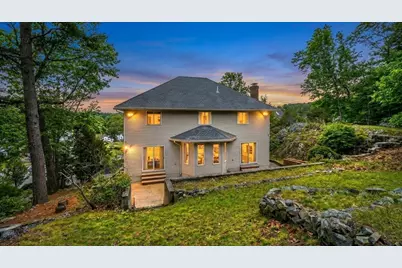 12 Parkway Dr, Saugus, MA 01906 - Photo 33