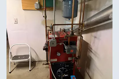 327 Brookside Cir, Northampton, MA 01062 - Photo 39